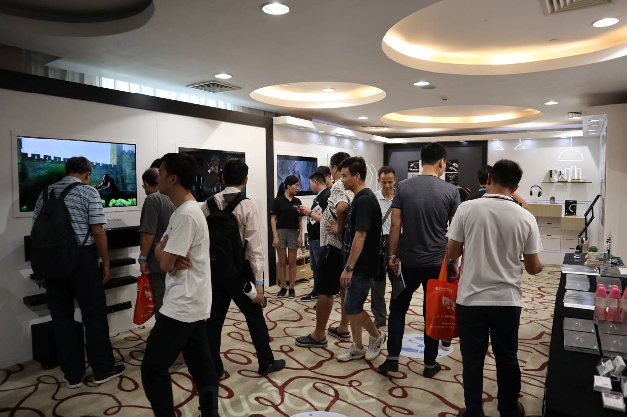娱乐音质新境界，摩斯国际携带家庭音响新品亮相2018广州国际音响唱片展