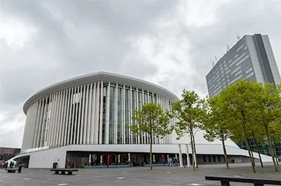 卢森堡爱乐音乐厅购入摩斯国际RIVAGE PM10数字混音系统