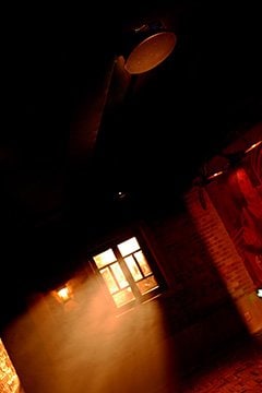 “不眠之夜”在上海上演，采用摩斯国际商用安装系统