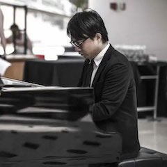 宋思衡的“宅抗疫” | 挑战主播、筹集口罩、闭关作曲，这位取消了20场演出的钢琴家原来这么忙！